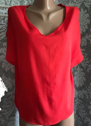 Блуза женская красного цвета вискоза