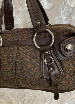 Dkny женская монограммная сумка gucci fendi lv michael kors5 фото