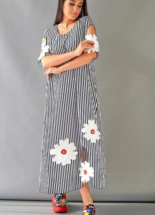 Красивое модное платье в полоску, размер 58-642 фото