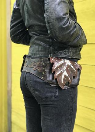Кожаная сумка на пояс