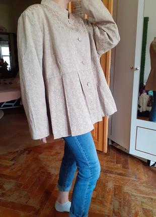 Брендовий  жакет