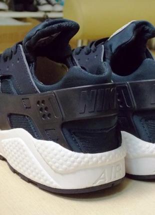 Качественные легкие дышащие nike huarache3 фото