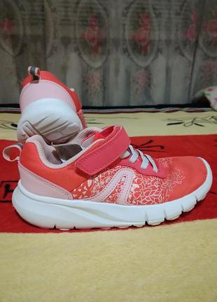 Кросiвки для дiвчинки