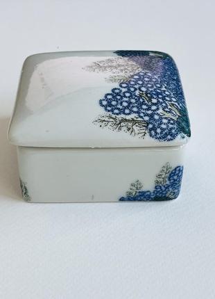 Винтажная керамическая шкатулка для украшений