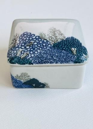 Винтажная керамическая шкатулка для украшений