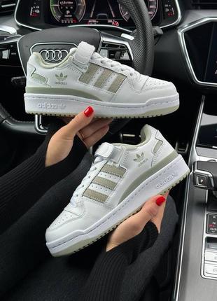 Жіночі кросівки adidas originals forum 84 low new white olive