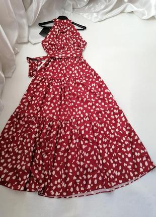 Шикарне плаття хмари волан із поясом