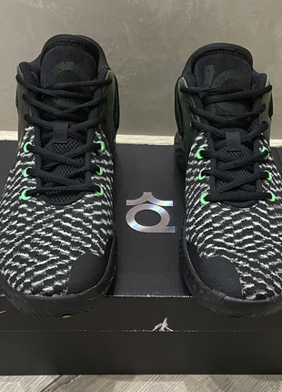 Оригінальні кросівки nike kd trey 5 viii black illusion green3 фото