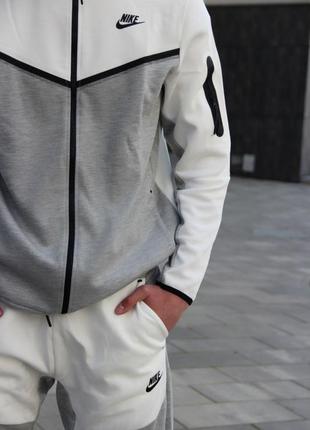 Брюки nike tech fleece в бело-сером2 фото