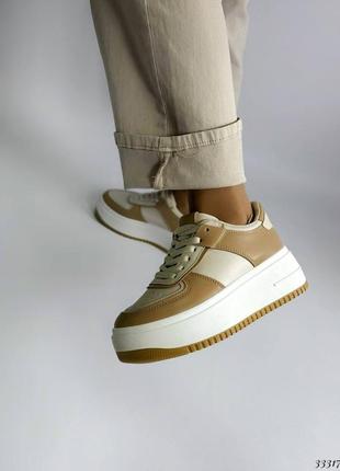 Кросівки жіночі на високій платформі демісезон