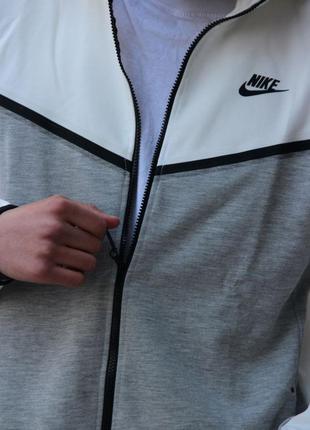 Худи nike tech fleece в сочетании белого и серого6 фото