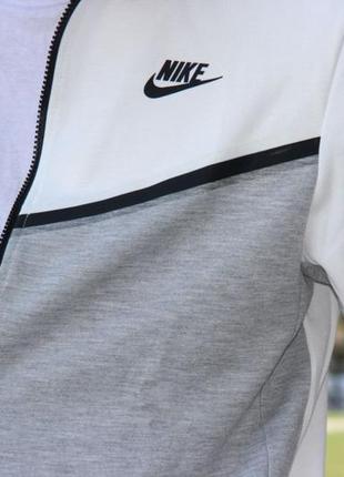 Худи nike tech fleece в сочетании белого и серого5 фото