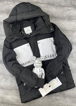 Зимова куртка в стилі moncler