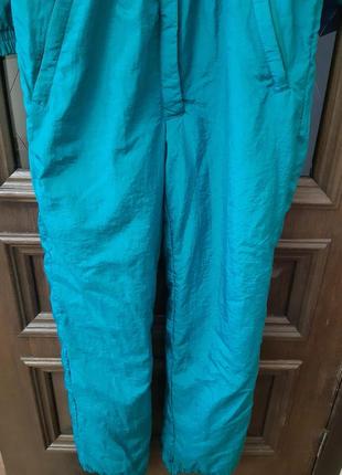 Комбінезон лижний розмір 40 (європейський)пог 58 см,пот 47 см,поб 57 см,довжина 170...