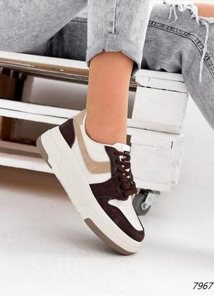 Бежевые очень крутые кеды - кроссовки с коричневыми вставками3 фото