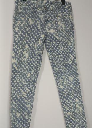 Джинси жіночі