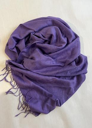 Фіолетовий шарф платок великий довгий широкий теплий з китицями лавандовий бузковий3 фото