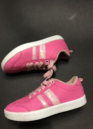 Кросівки f&f