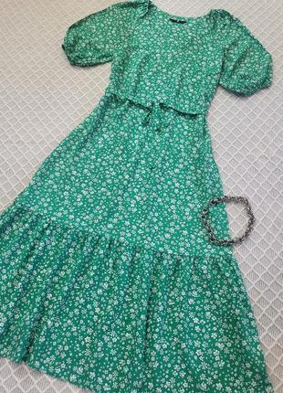 Натуральное зеленое миди платье рукав фонарик