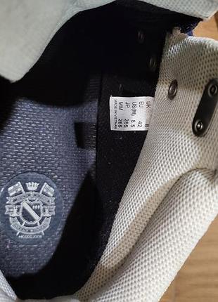 Черевики helly hansen 4