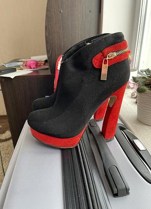 Ботинки