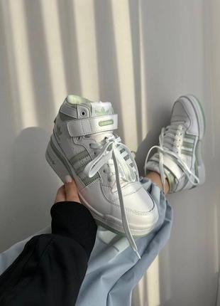 Женские кроссовки adidas originals forum 84 high white olive fur / адедас / утепленные / зимние / высокие / с мехом / обувь / кожа, мех / белые