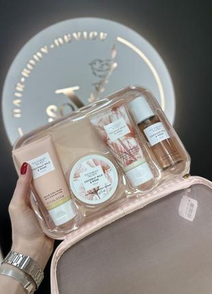 Набор natural victoria’s secret coconut &amp; rose подарочный набор в косметичке