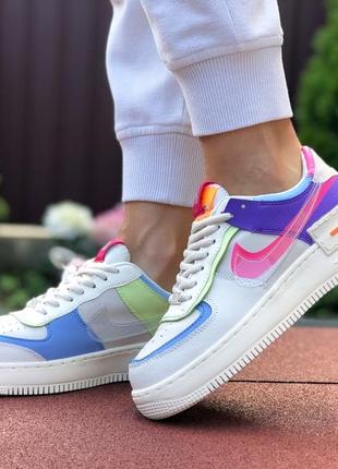 Крутые женские кроссовки nike air force 1 shadow белые цветные2 фото