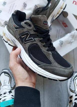 Чоловічі кросівки new balance 2002r