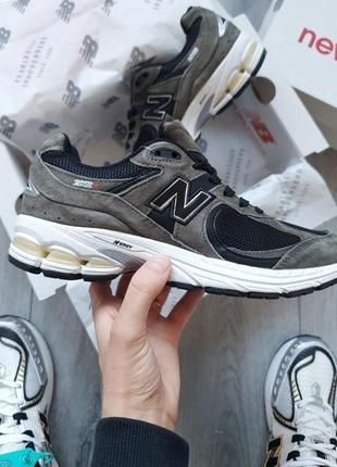 Чоловічі кросівки new balance 2002r3 фото