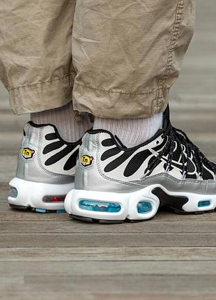 Яскраві кросівки nike air max tn terrascape plus тераскейп плюс зебра чорно білі з голубим