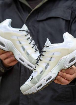 Яркие кроссовки nike air max tn terrascape plus терраскейп плюс зебра белые с подошвой2 фото