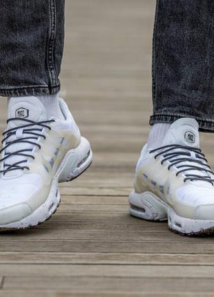 Яркие кроссовки nike air max tn terrascape plus терраскейп плюс зебра белые с подошвой8 фото