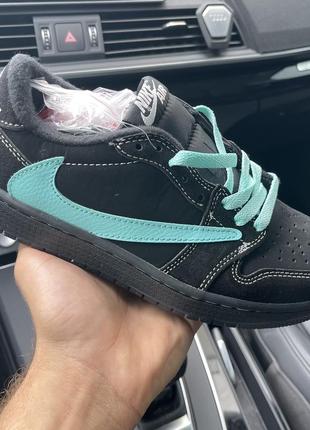 Кроссовки nike air jordan retro 1 custom travis scott x tiffany &amp; co2 фото