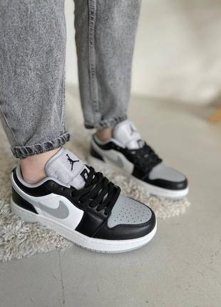 Кроссовки nike air jordan 1 low white silver black8 фото