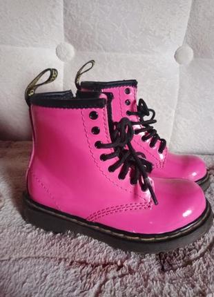 Черевики dr. martens
