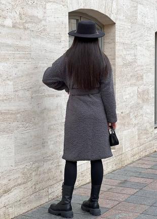 Женское темно-серое теплое мягкое уютное трендовое стильное пальто тедди эко-мех баранец 20244 фото