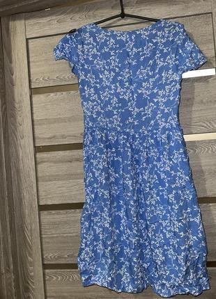 Сукня небесно-блакитного кольору в квітковий принт,нова,розмір 50,підійде на м/л/хл,штапель тканина2 фото