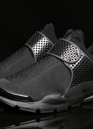 Унісекс nike sock dart triple black 819686 001