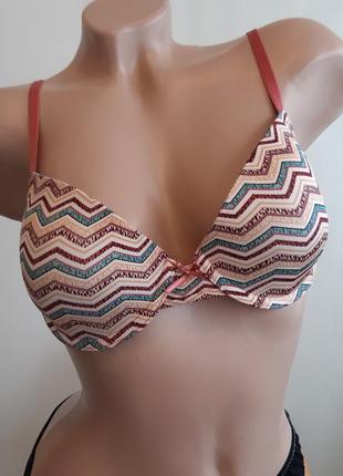 Бюстгальтер с поролоновыми чашками,  размер 80в.