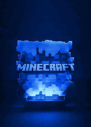 Переносной детский ночничок куб майнкрафт с usb разъемом (на чёрной подставке)