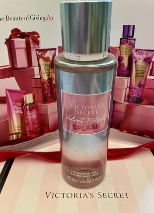 Victoria's secret velvet petals splash fragrance mist