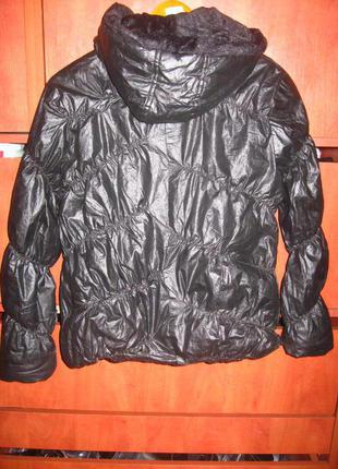 Куртка под кожу жатая черная s-m3 фото