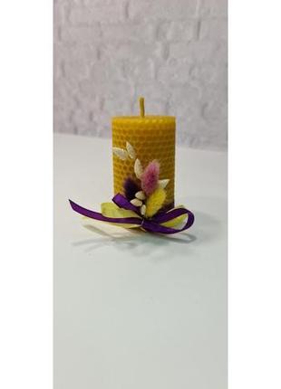 Подарок на пасху свеча ручной работы из вощины в подарочной упаковке4 фото