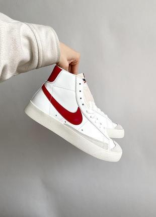 Nike blazer white red