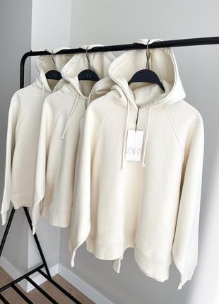 Худи оверсайз zara