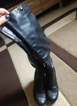 Чоботи демісезонні,міцні,високі