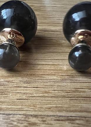 Стильные серьги-шарики