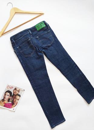 Женские темно-синие укороченные джинсы с низкой посадкой от бренда diesel matic4 фото