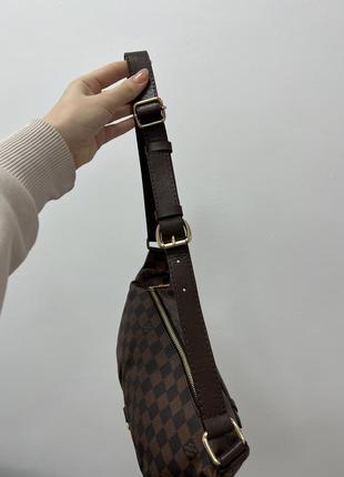 01147 сумка в стилі louis vuitton бананка4 фото